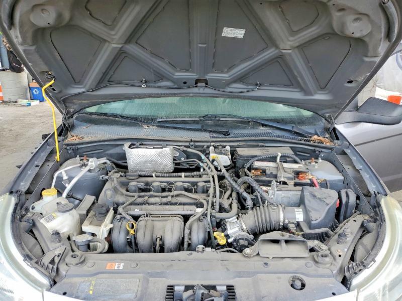 2010 FORD FOCUS SE — Фото 11 из 12