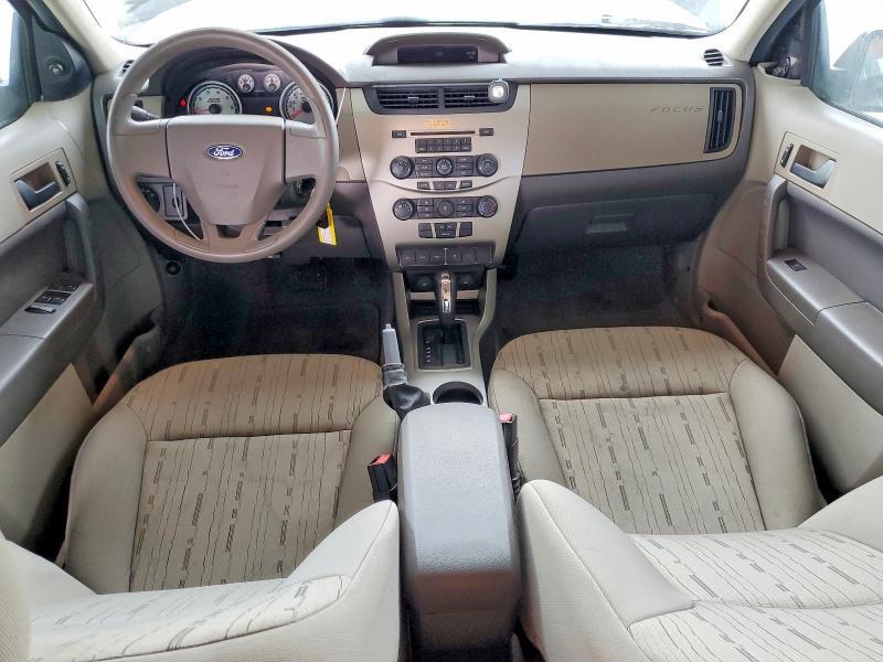2010 FORD FOCUS SE — Фото 8 из 12