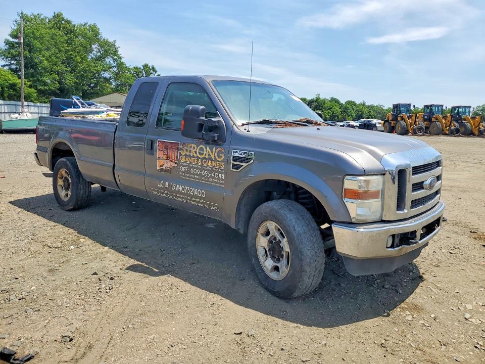 2010 FORD F250 SUPER DUTY — Фото 4 из 12