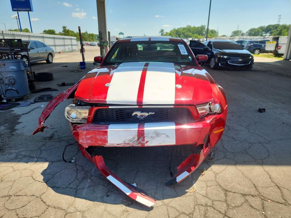2010 FORD MUSTANG — Фото 5 из 12