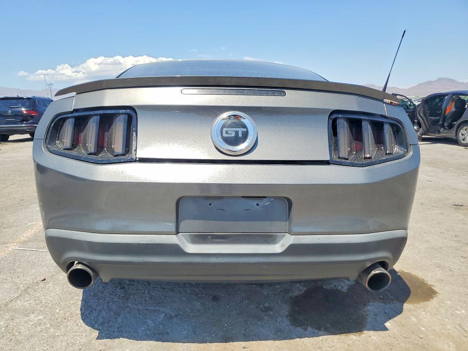 2010 FORD MUSTANG GT — Фото 6 из 13