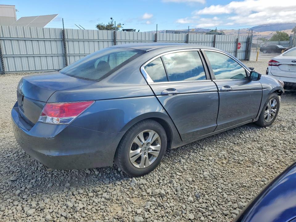 2010 HONDA ACCORD LXP — Фото 3 из 12