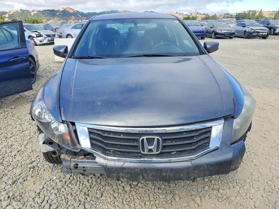 2010 HONDA ACCORD LXP — Фото 5 из 12