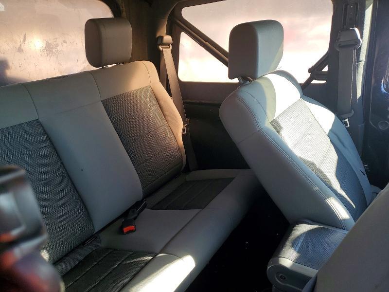2010 JEEP WRANGLER SAHARA — Фото 11 из 13