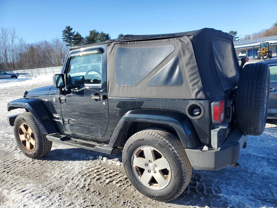 2010 JEEP WRANGLER SAHARA — Фото 2 из 13