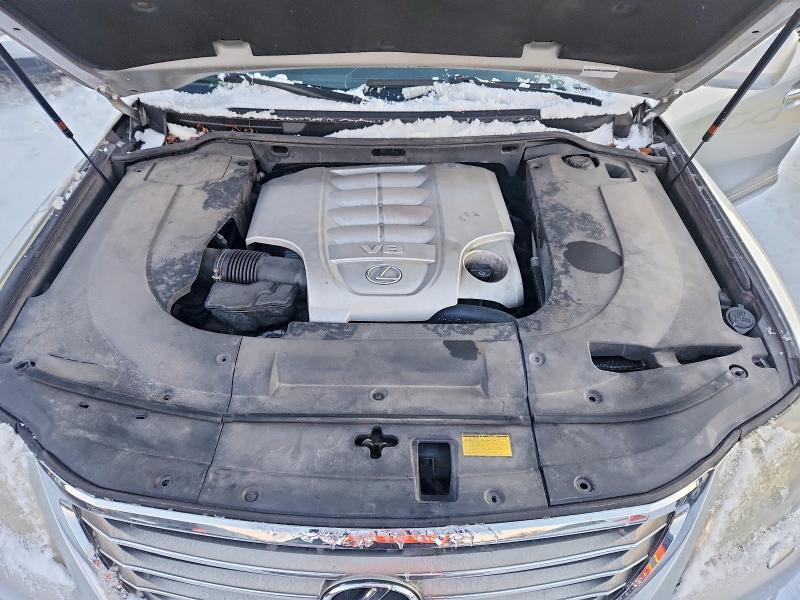 2010 LEXUS LX 570 — Фото 12 из 13