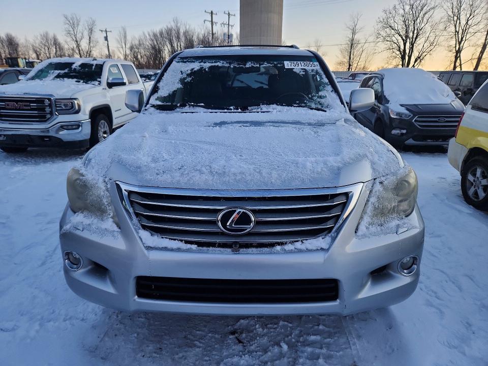 2010 LEXUS LX 570 — Фото 5 из 13