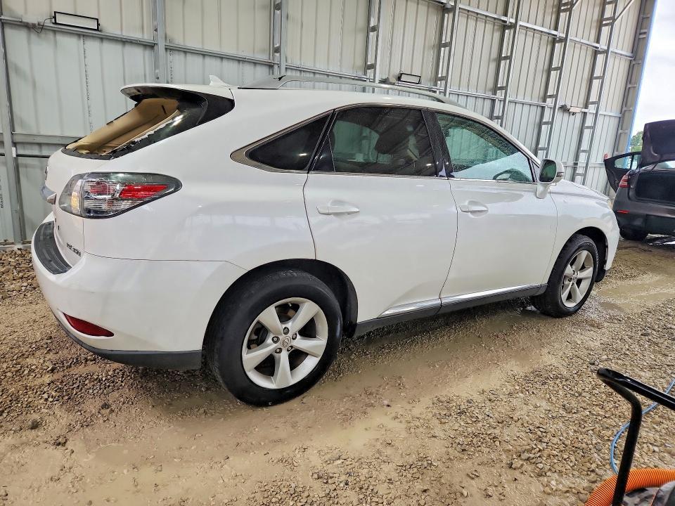 2T2BK1BAXAC036327 2010 LEXUS RX photo no. 3
