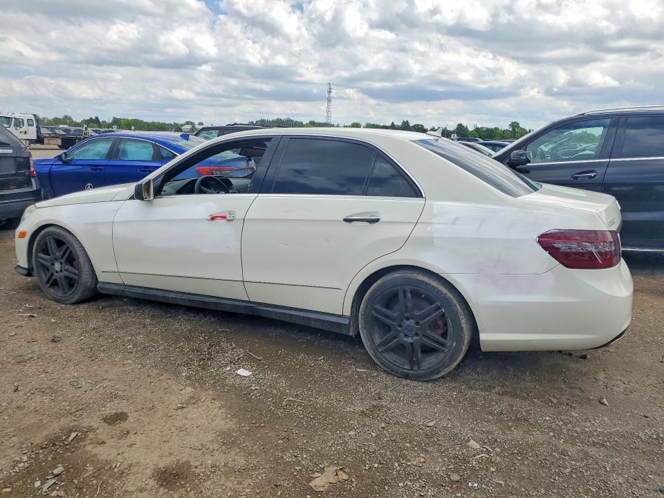 2010 MERCEDES-BENZ E 350 4MATIC — Фото 2 из 12