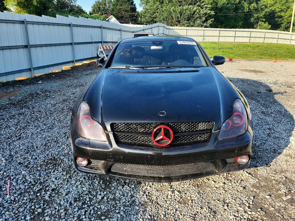 2010 MERCEDES-BENZ CLS 63 AMG — Фото 5 из 12