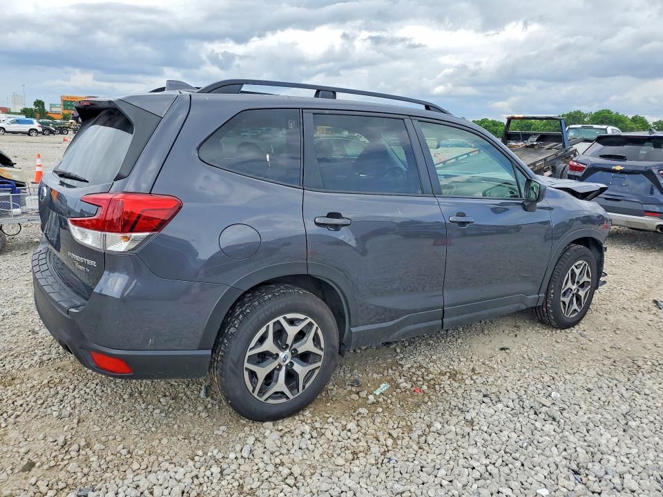 JF2SKAJC0LH548413 2020 SUBARU FORESTER photo no. 3