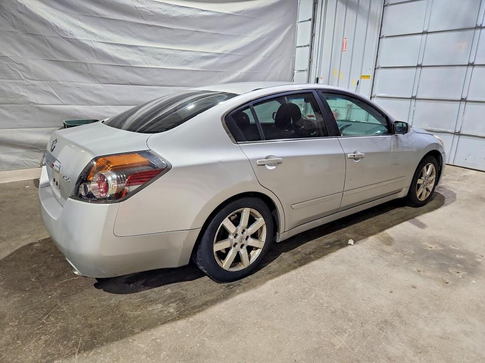 2010 NISSAN ALTIMA 2.5 — Фото 3 из 12