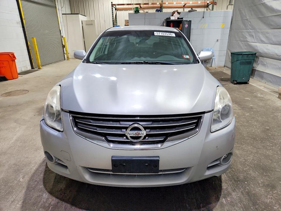 2010 NISSAN ALTIMA 2.5 — Фото 5 из 12