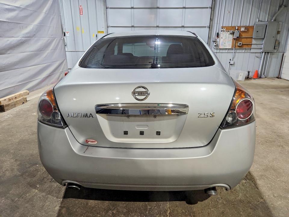 2010 NISSAN ALTIMA 2.5 — Фото 6 из 12