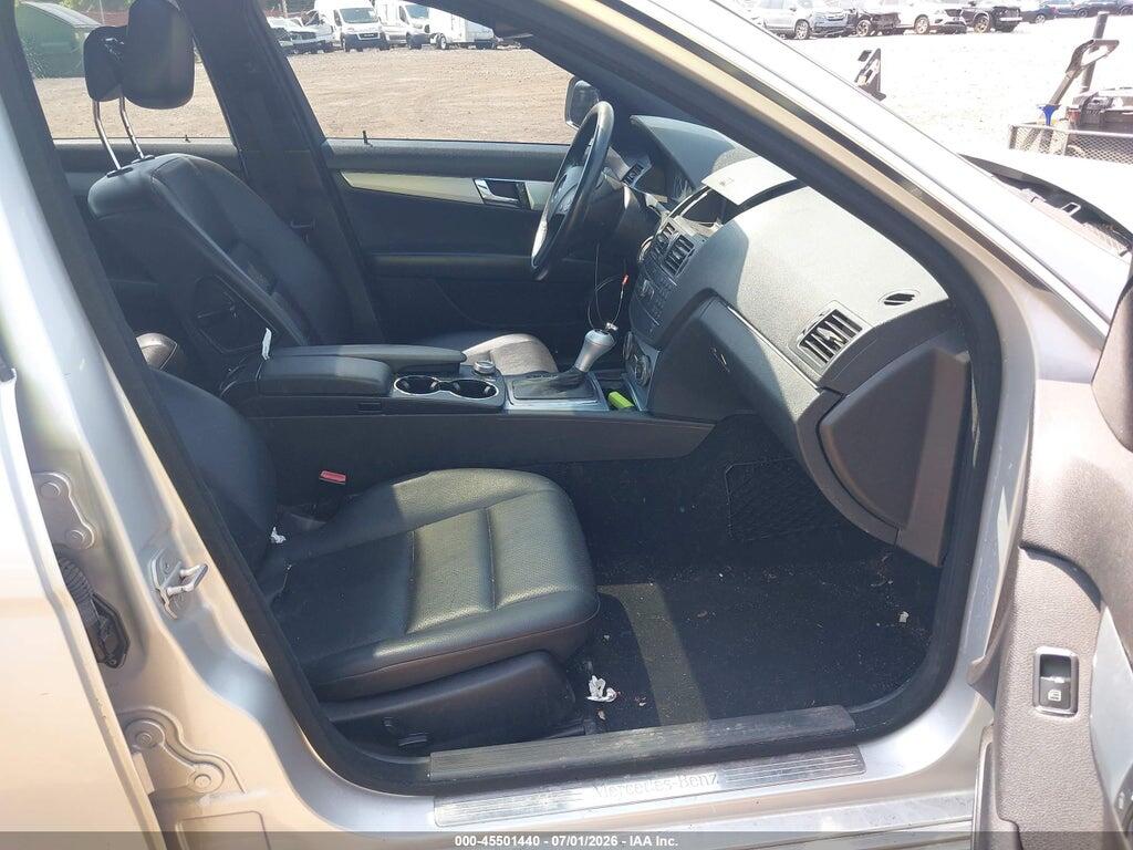WDDGF81X88F046004 2008 MERCEDES-BENZ C 300 photo no. 5