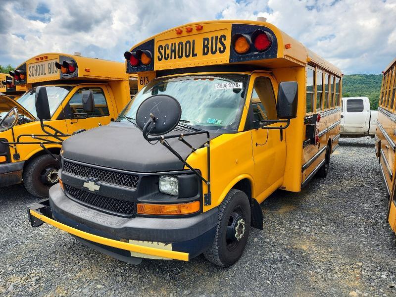 2010 THOMAS MINOTOUR G3500 - SCHOOL BUS — Фото 2 из 10