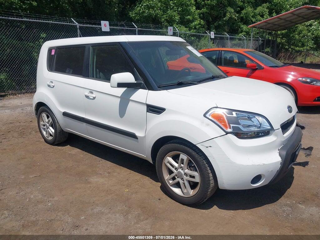 KNDJT2A2XB7710637 2011 KIA SOUL photo no. 1