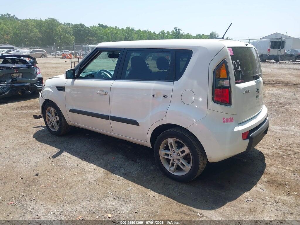 KNDJT2A2XB7710637 2011 KIA SOUL photo no. 3