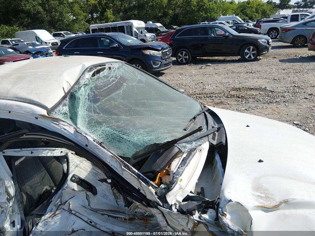 1HGES16354L002467 2004 HONDA CIVIC photo no. 11