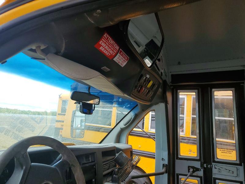 2009 CHEVROLET EXPRESS CU - SCHOOL BUS — Фото 9 из 10