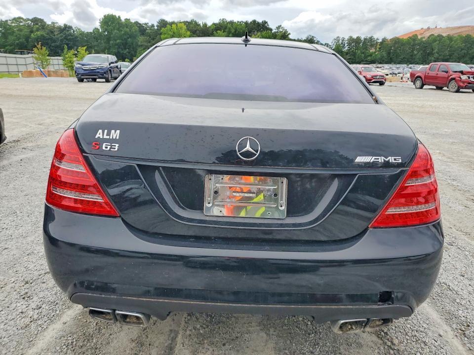 2011 MERCEDES-BENZ S 63 AMG — Фото 6 из 12