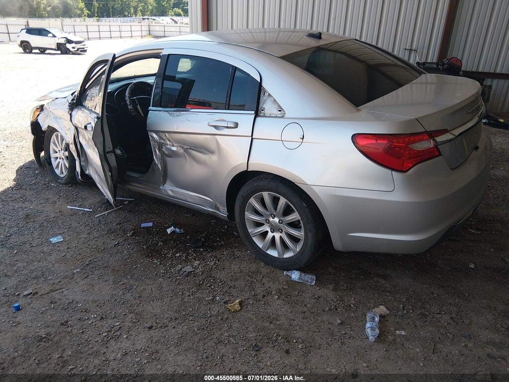 1C3BC1FB0BN511961 2011 CHRYSLER 200 photo no. 3