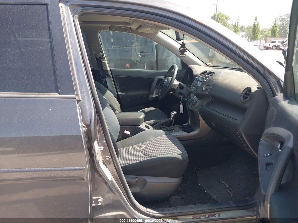 JTMRK4DV5B5100616 2011 TOYOTA RAV4 photo no. 5