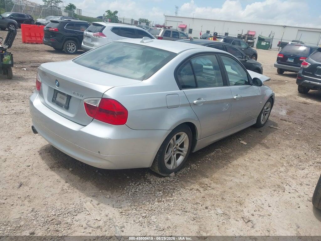 WBAVA37538NL52877 2008 BMW 328I photo no. 4
