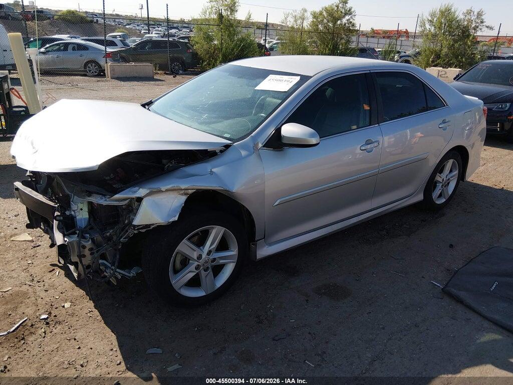 4T1BF1FK4DU239633 2013 TOYOTA CAMRY photo no. 2