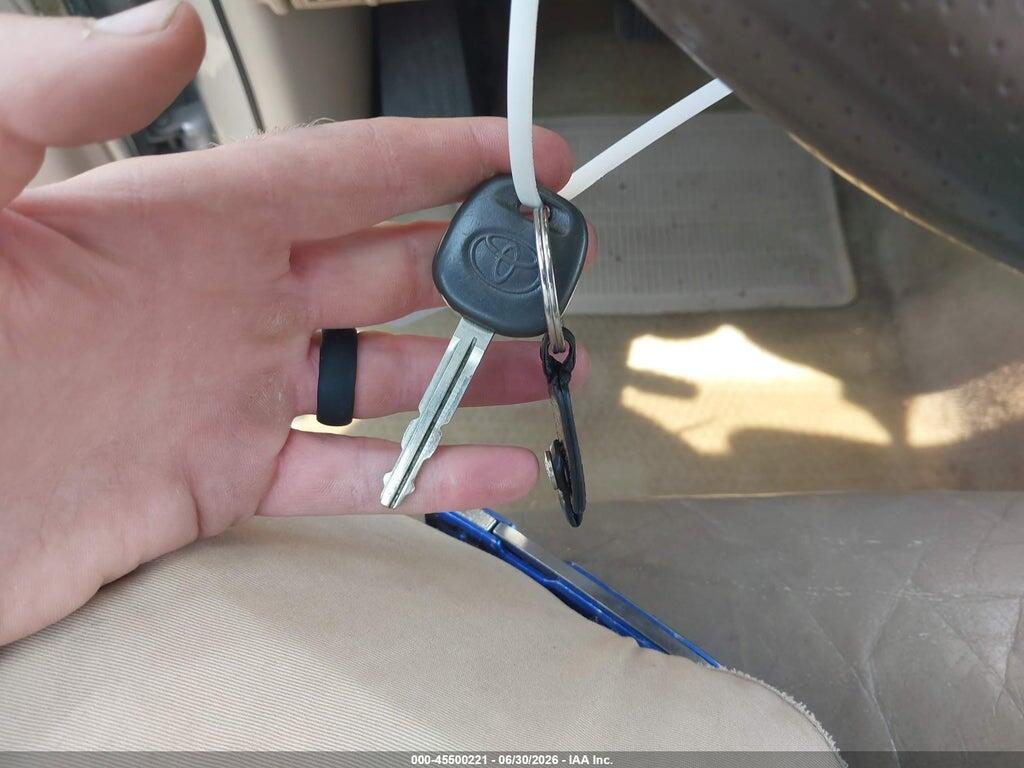 JTEHT05J122020272 2002 TOYOTA LAND CRUISER photo no. 11