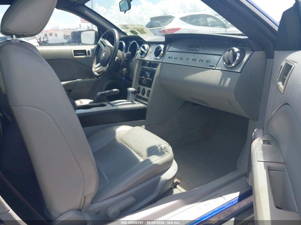 1ZVFT84N955199241 2005 FORD MUSTANG photo no. 5