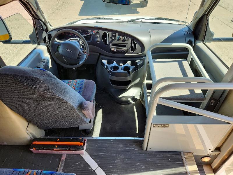 2008 FORD ECONOLINE E450 SUPER DUTY CUTAWAY VAN — Фото 5 из 10