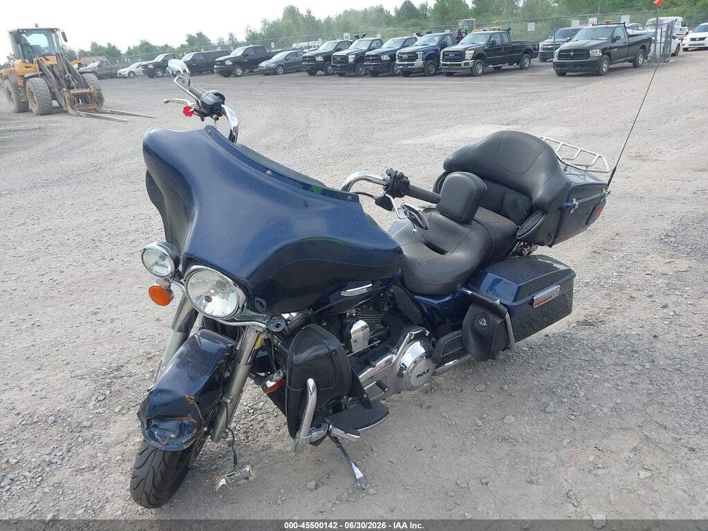 1HD1KEM10CB623124 2012 HARLEY-DAVIDSON FLHTK photo no. 2