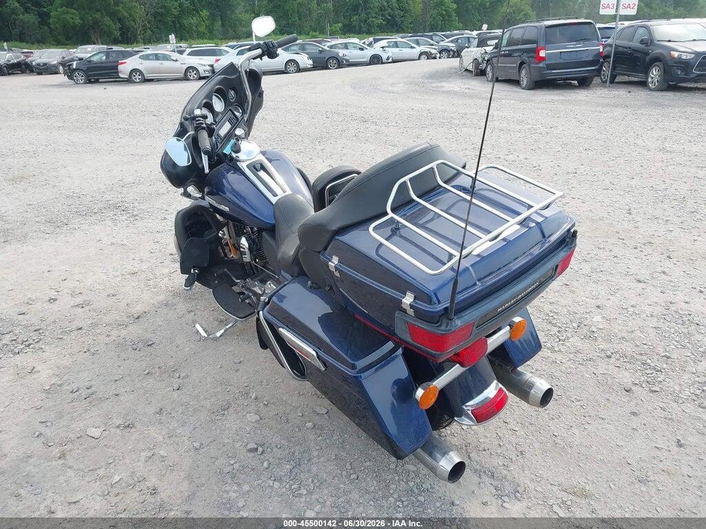 1HD1KEM10CB623124 2012 HARLEY-DAVIDSON FLHTK photo no. 3
