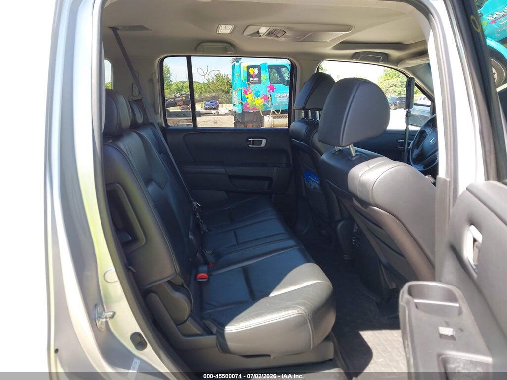 5FNYF4H60AB032564 2010 HONDA PILOT photo no. 8