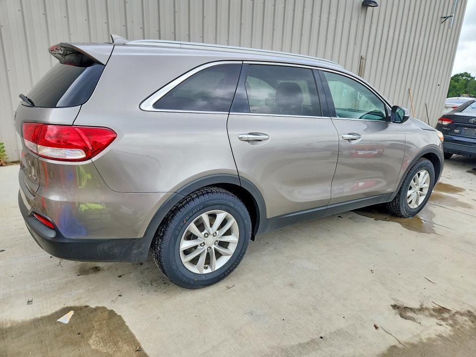 2016 KIA SORENTO LX — Фото 3 из 13