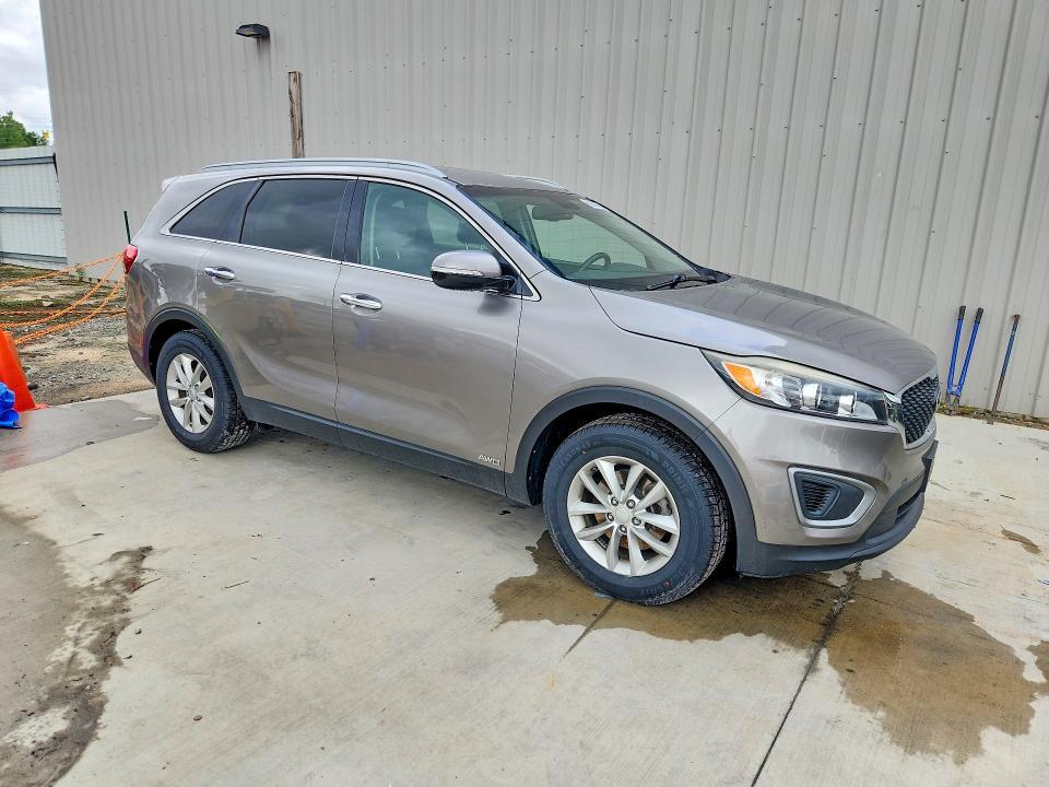 2016 KIA SORENTO LX — Фото 4 из 13