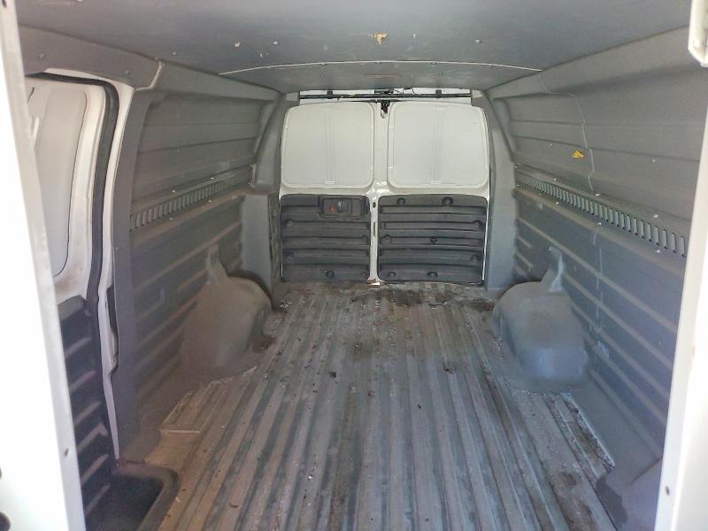2004 CHEVROLET EXPRESS G3500 — Фото 10 из 13