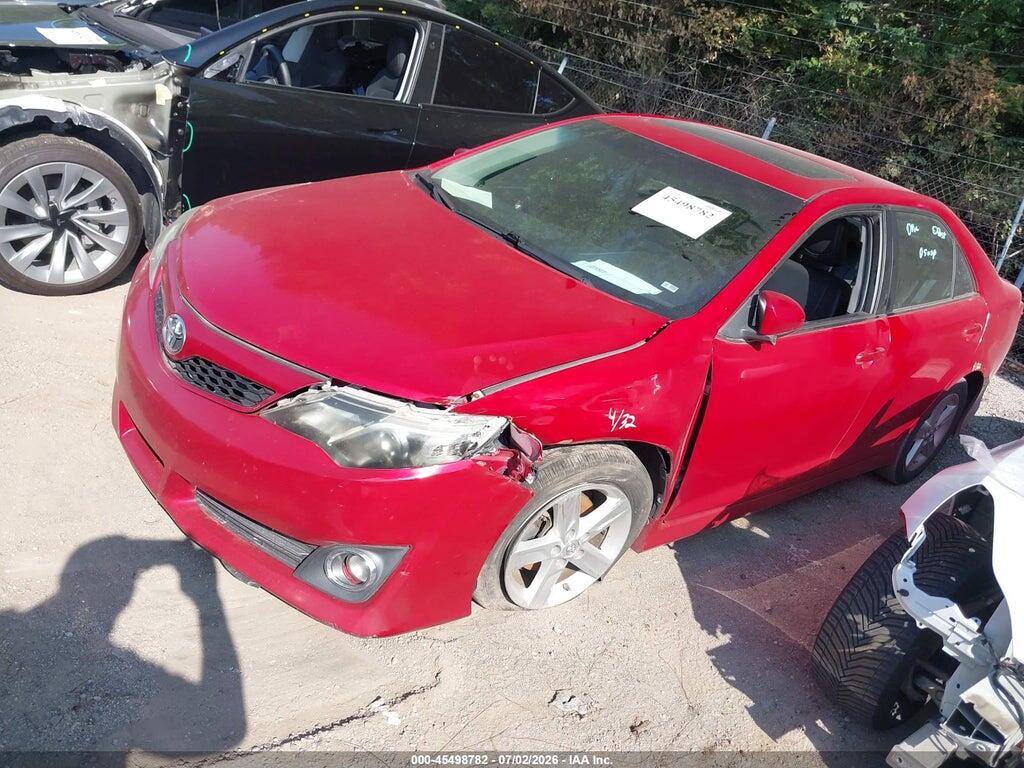 4T1BF1FKXEU871196 2014 TOYOTA CAMRY photo no. 2