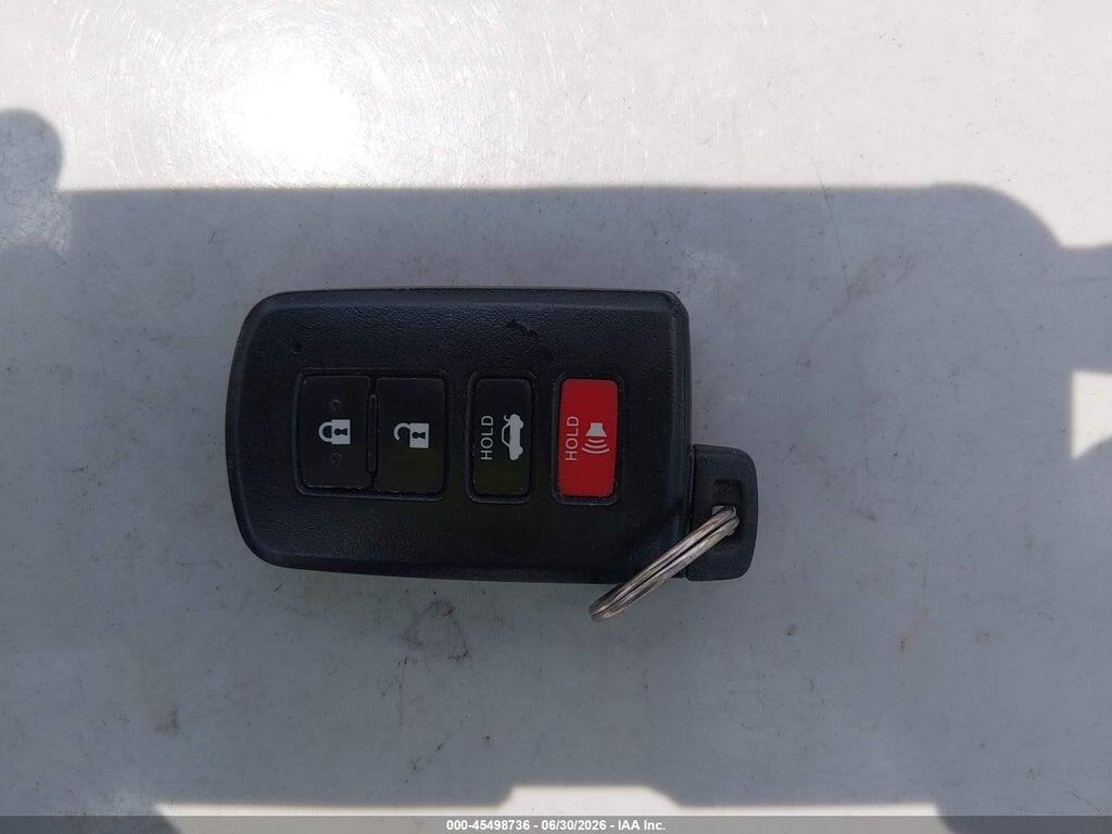 2T1BURHE2FC322588 2015 TOYOTA COROLLA photo no. 11