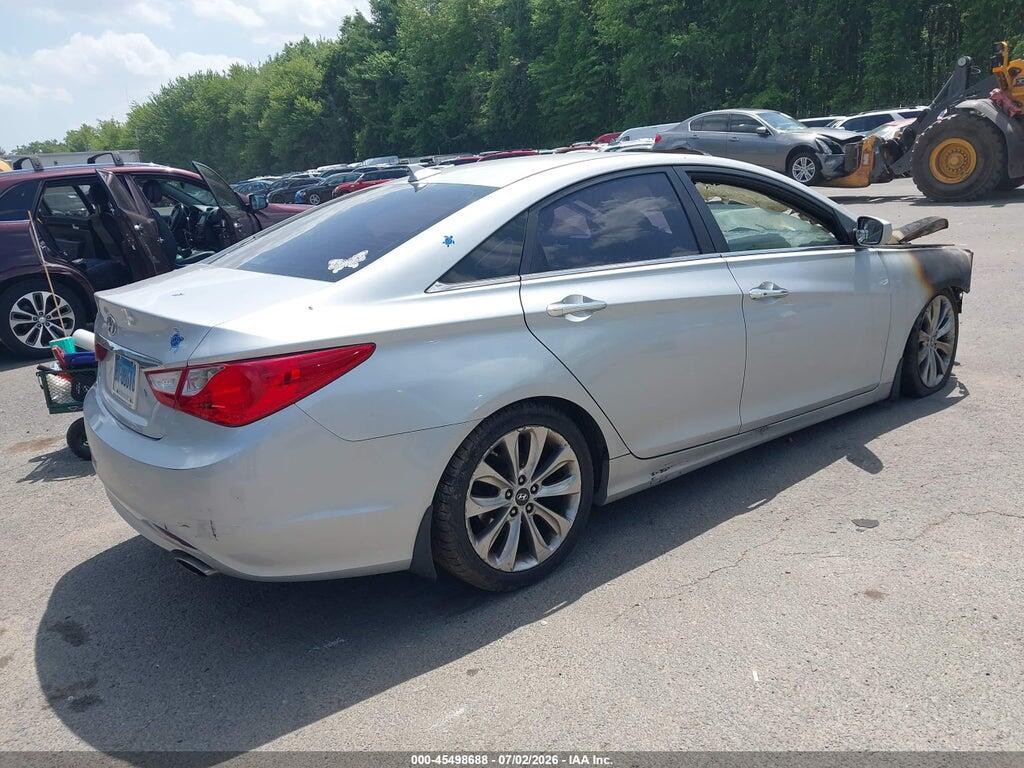 5NPEC4AC7DH611634 2013 HYUNDAI SONATA photo no. 4