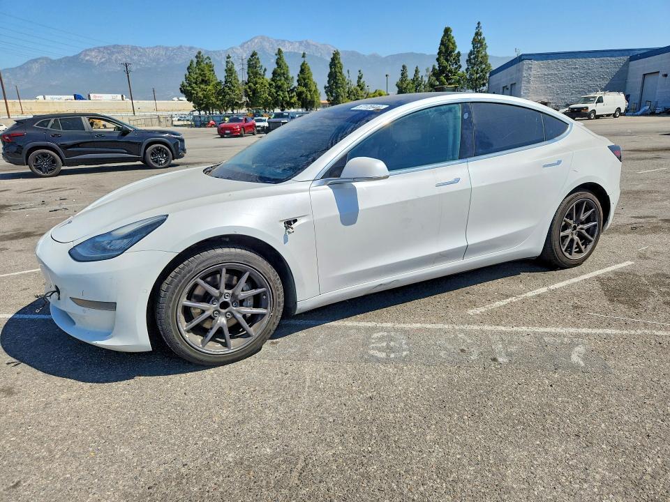 5YJ3E1EA5LF669876 2020 TESLA MODEL 3 photo no. 1