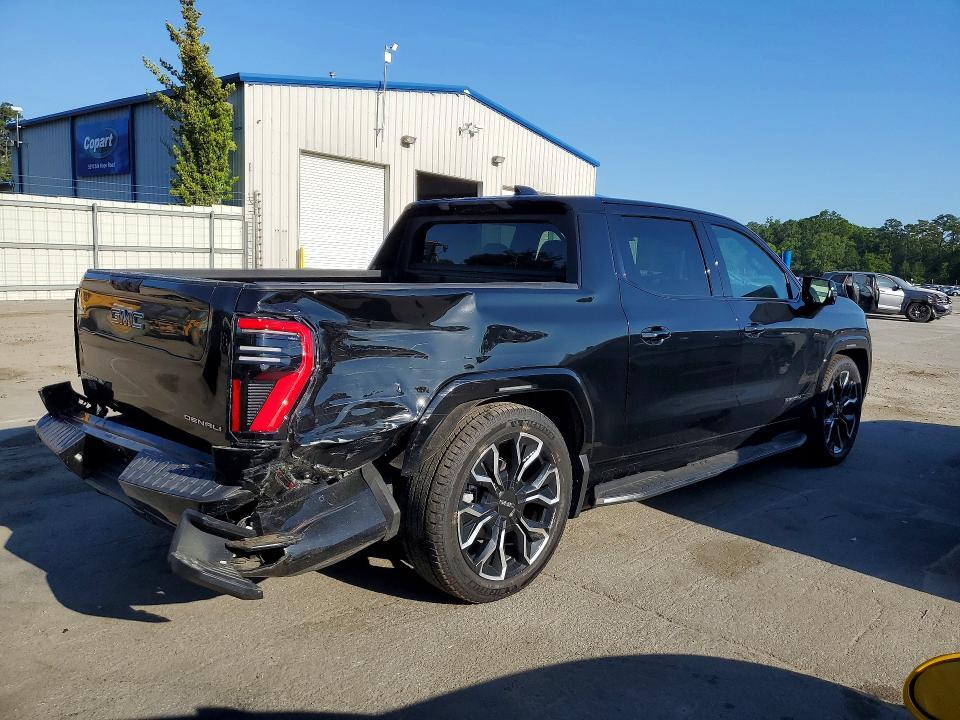2025 GMC SIERRA DENALI — Фото 3 из 13