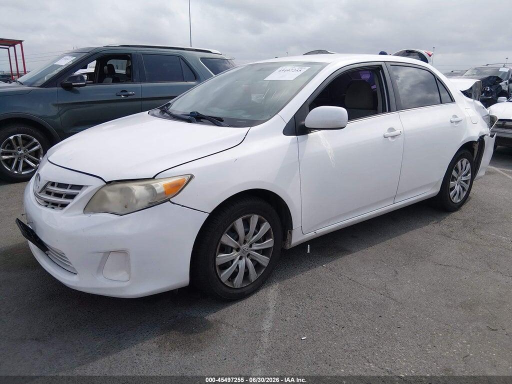 5YFBU4EE0DP138481 2013 TOYOTA COROLLA photo no. 2