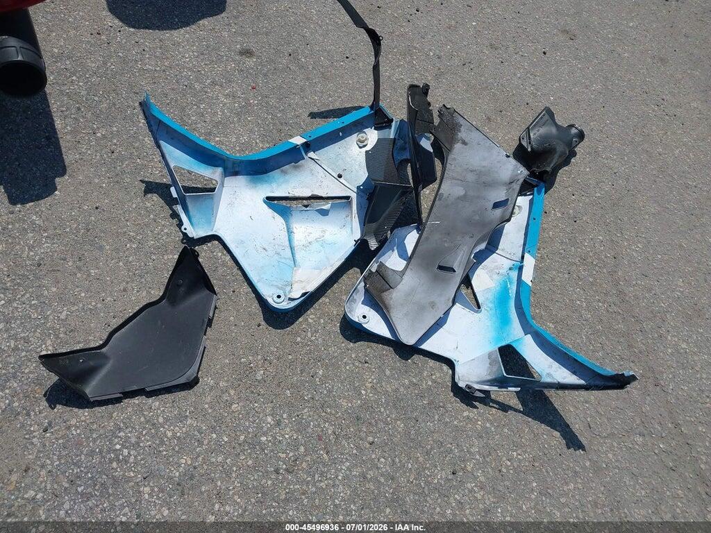 JH2PC37043M000908 2003 HONDA CBR600 photo no. 12