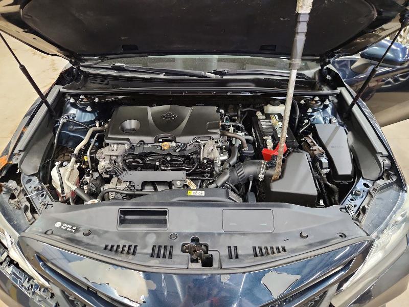 2020 TOYOTA CAMRY SE — Фото 11 из 12