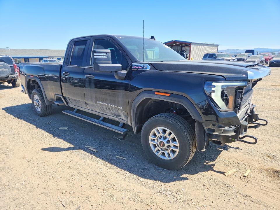 2025 GMC SIERRA K2500 HEAVY DUTY — Фото 4 из 13