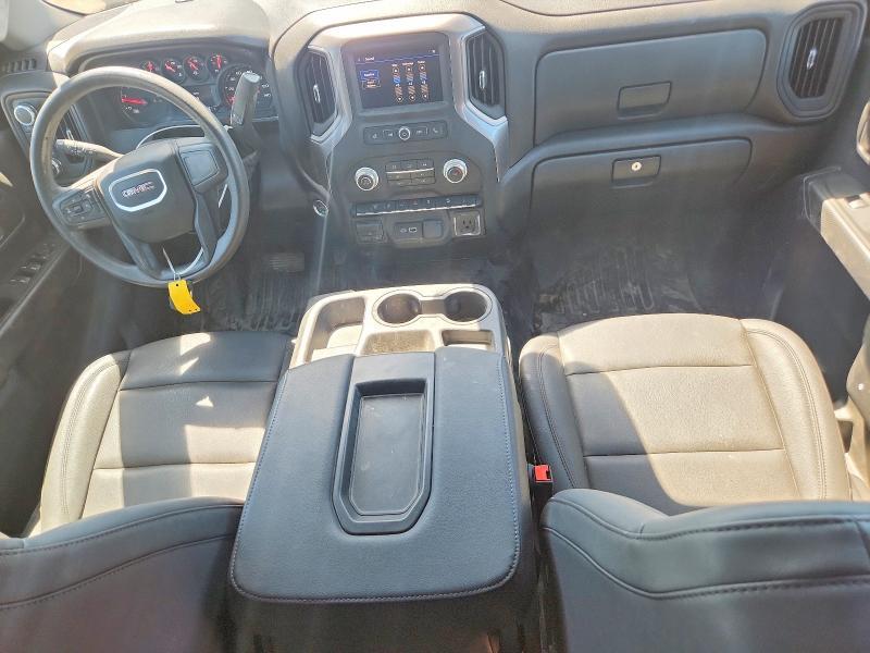 2025 GMC SIERRA K2500 HEAVY DUTY — Фото 8 из 13