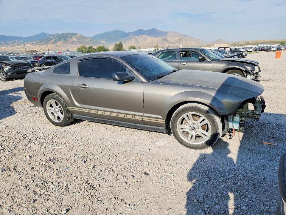 2005 FORD MUSTANG — Фото 4 из 13