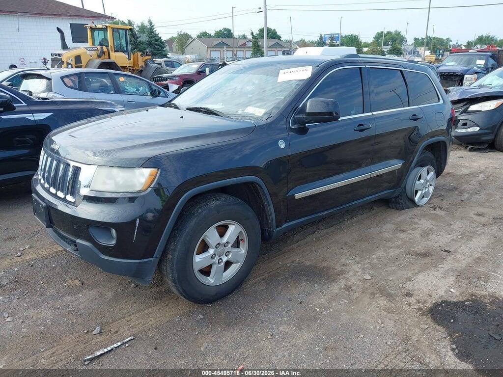 1C4RJFAG4DC559753 2013 JEEP GRAND CHEROKEE photo no. 2
